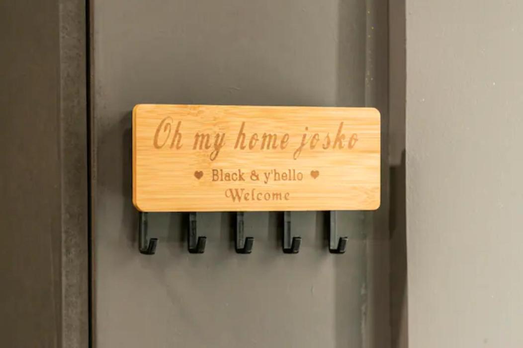 Black & Y'Hello T2 : Wifi/Parking/ 5' Centre-Ville Angoulême Екстериор снимка